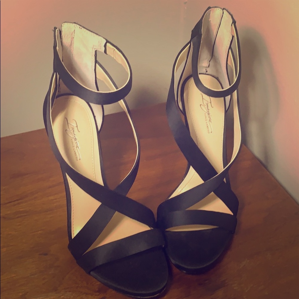 Satin straps runs true to size